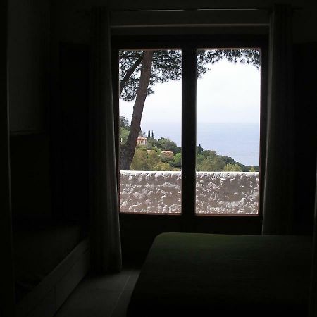 Residence I Pini Capoliveri  Buitenkant foto