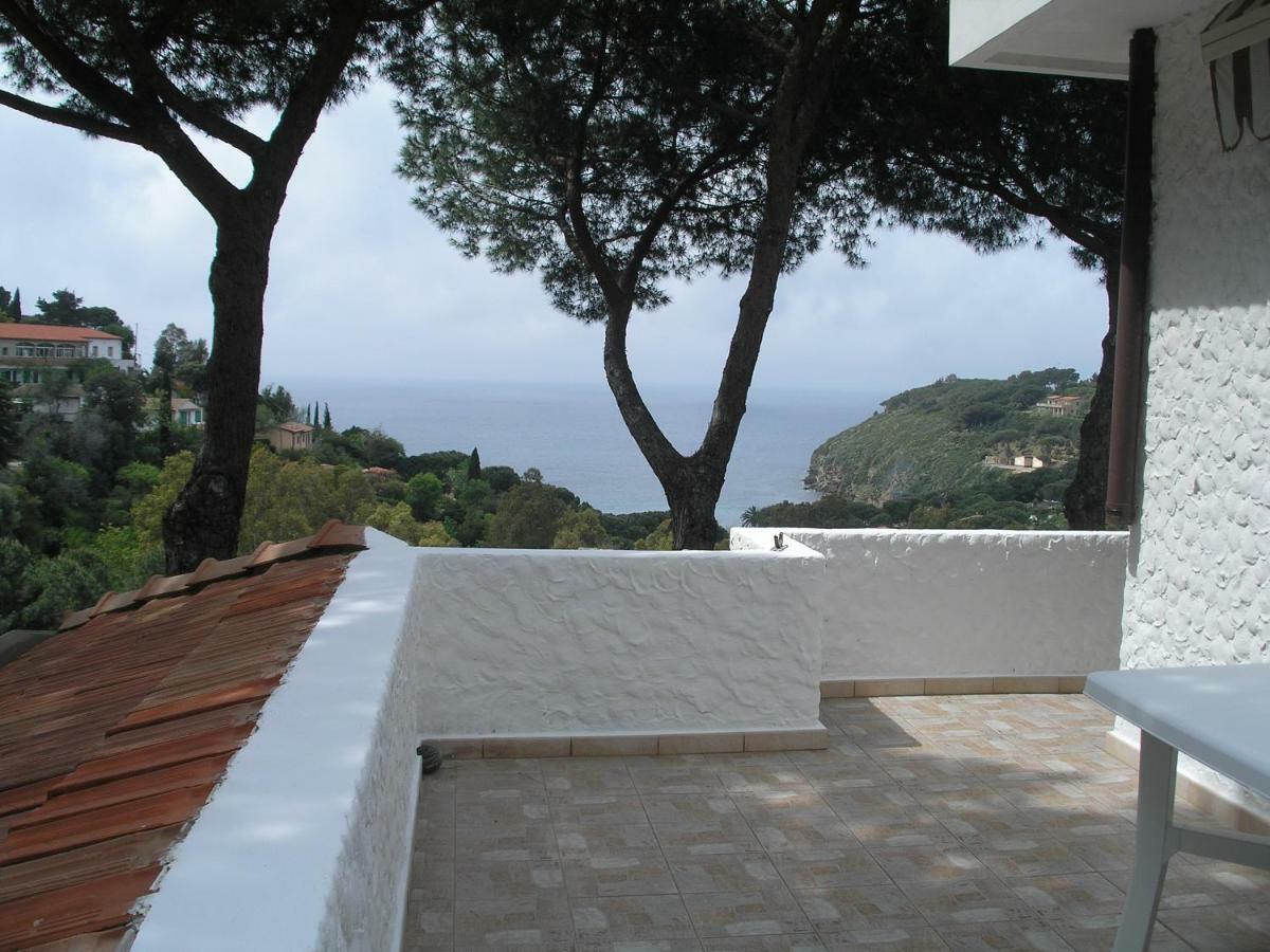 Residence I Pini Capoliveri  Buitenkant foto