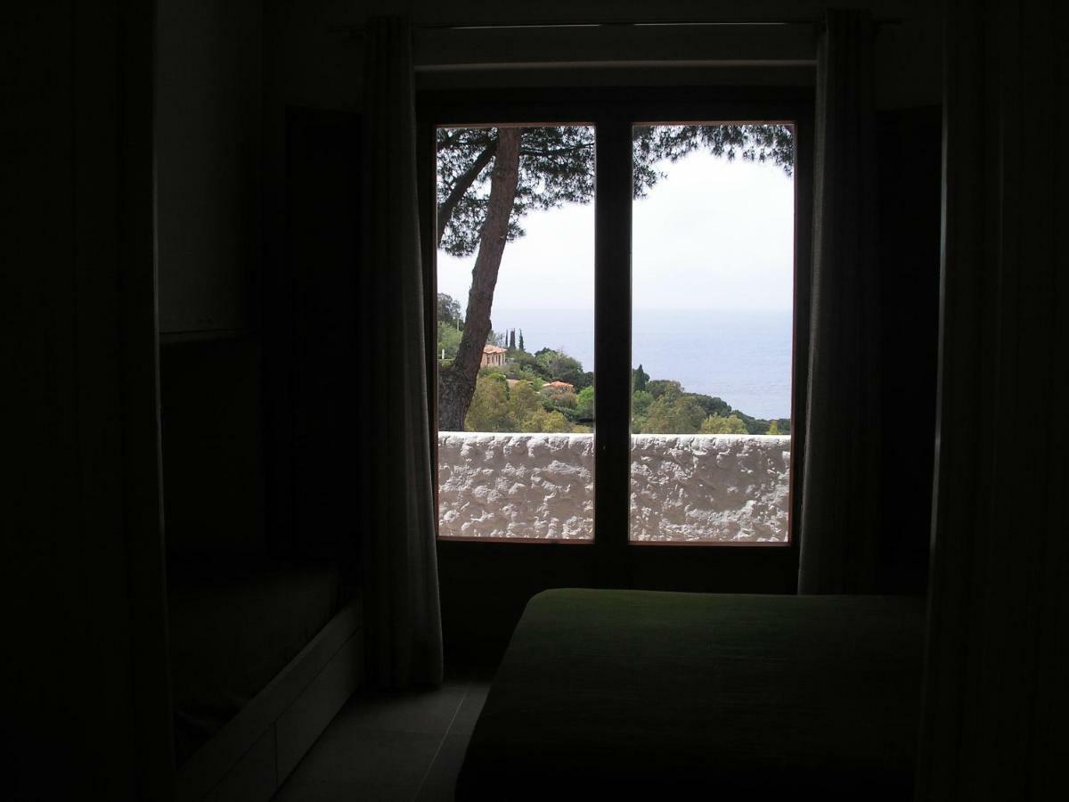 Residence I Pini Capoliveri  Buitenkant foto